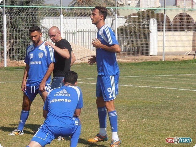 דוד אמזלג וסהר דהן. שחקני כרמיאל/צפת (דור היקה)